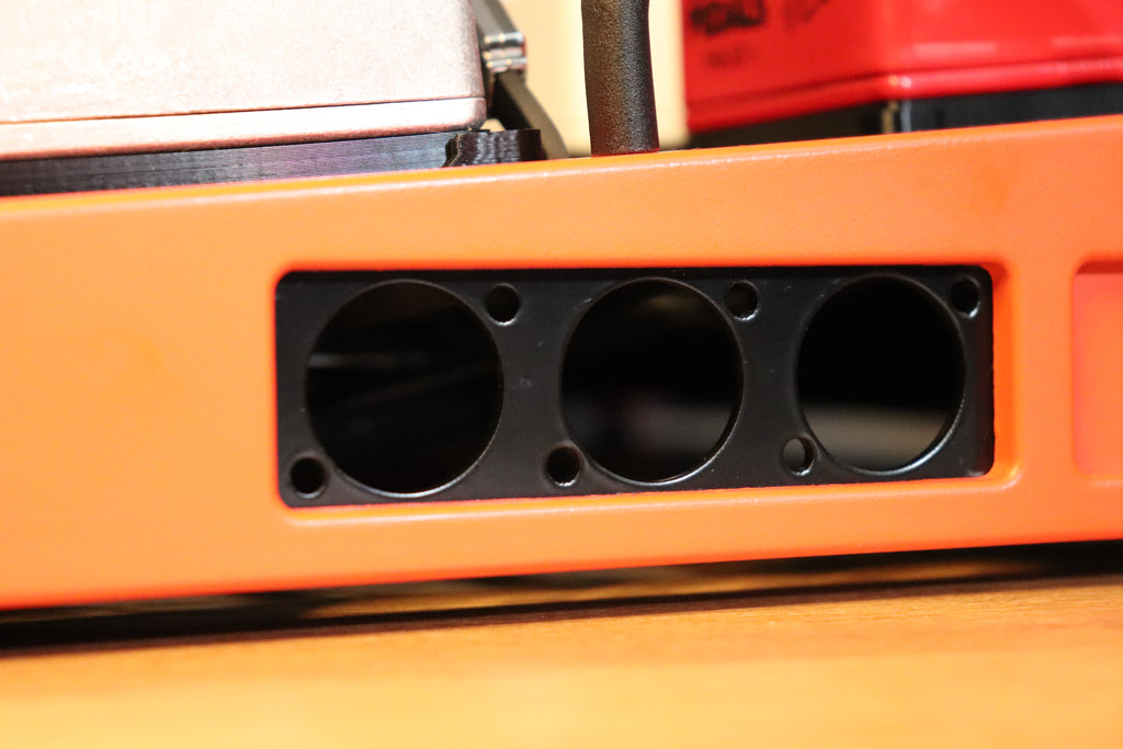 TEMPLE AUDIO THROUGH HOLE PLATE